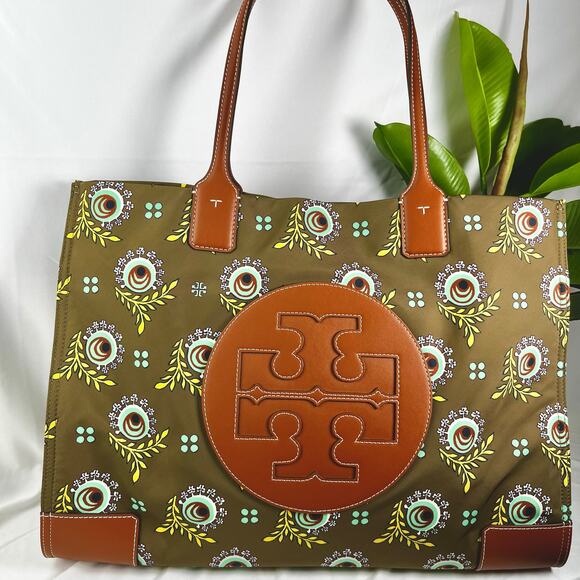 SOLD - Picture 1 of 8